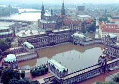 Dresden unter Wasser